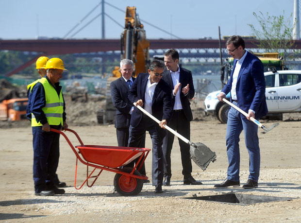 Темељац за најлепшу кулу на Балкану! (ФОТО)